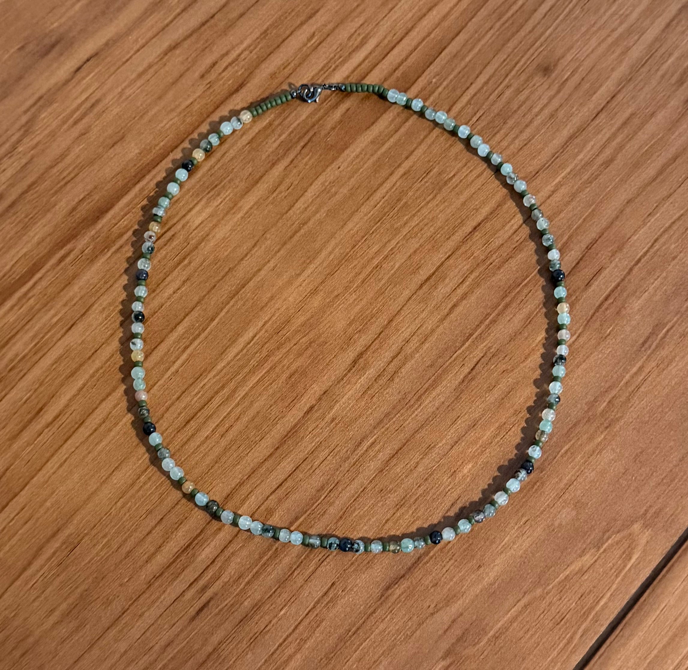 Green agate necklace